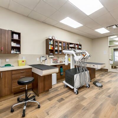 Хорошая цена. Переносное стоматологическое отделение Мобильная тележка для стоматологической помощи с воздушным компрессором Ультразвуковой скаляром светодиодный лечебный свет CE одобренная портативная стоматологическая тележка онлайн